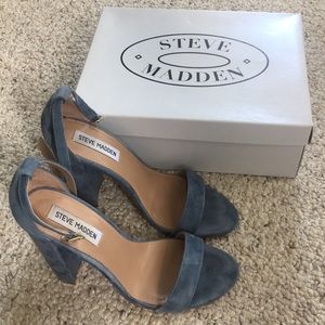 Steve Madden blue suede Carrson sandal
